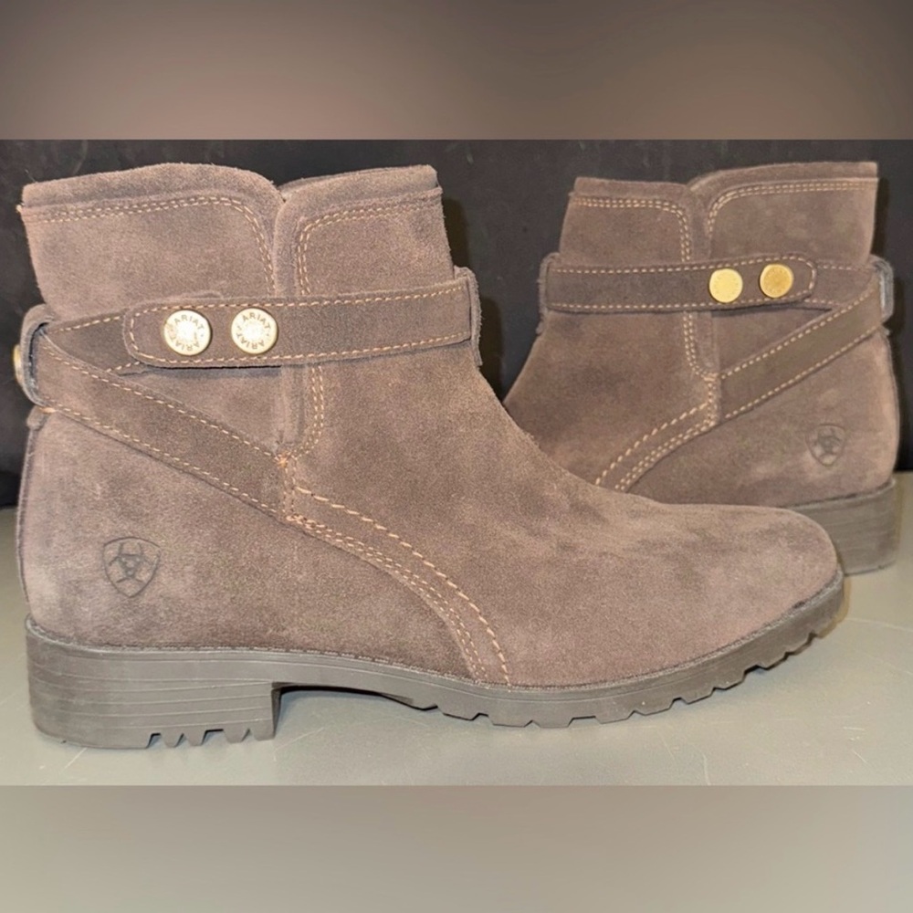NWOT Ariat Waterproof Charlie Bootie in Chocolate Suede size 9.5 - Picture 13 of 13